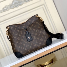 LV Hobo Bags